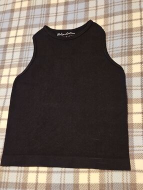 Chelsea DeBoer Black Ribbed Crop Tank